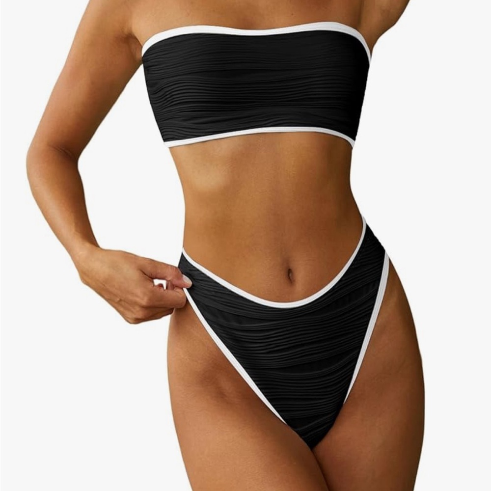 Black Strapless Bikini Set